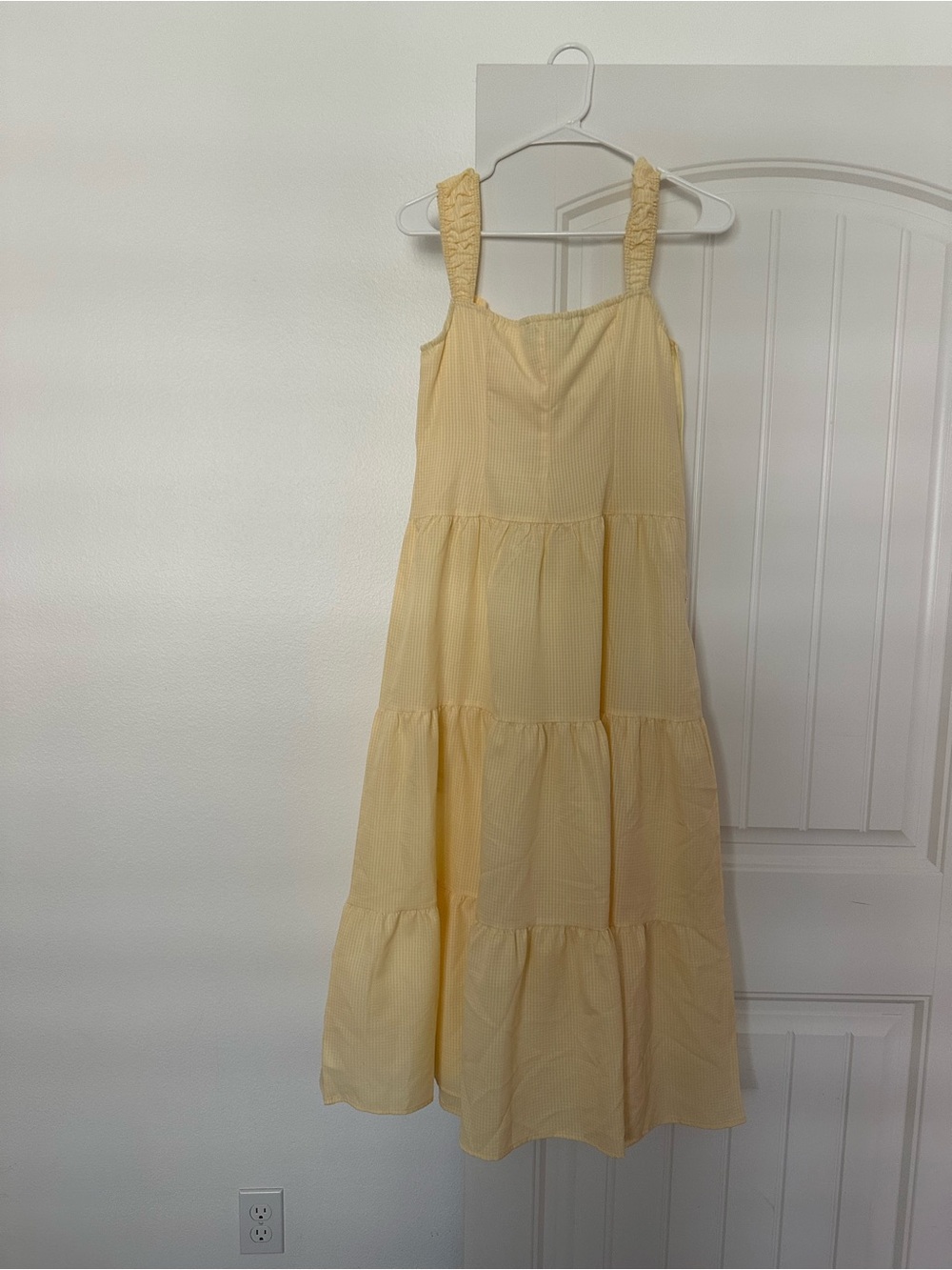 Women’s Yellow Tiered Sundress - Sleeveless Straps